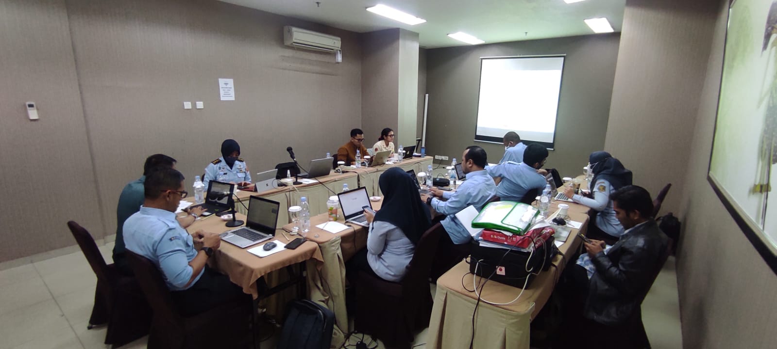 Rapat Konsinyering Naskah Akademik RUU tentang Pengesahan Persetujuan antara Pemerintah Republik Indonesia dengan Pemerintah Kerajaan Kamboja tentang Kerjasama di Bidang Pertahanan