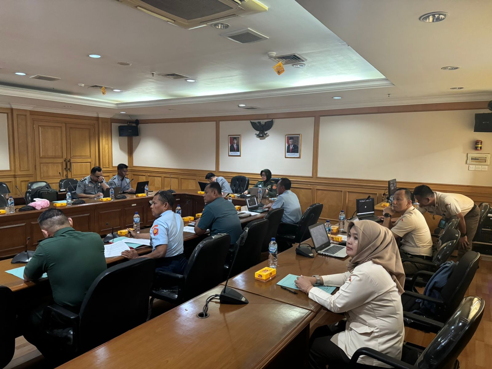 Rapat Harmonisasi R.Permenhan tentang Tata Cara Pencocokan Penelitian Tagihan Rekening Listrik, Gas, dan Air di lingkungan Kemhan dan TNI.